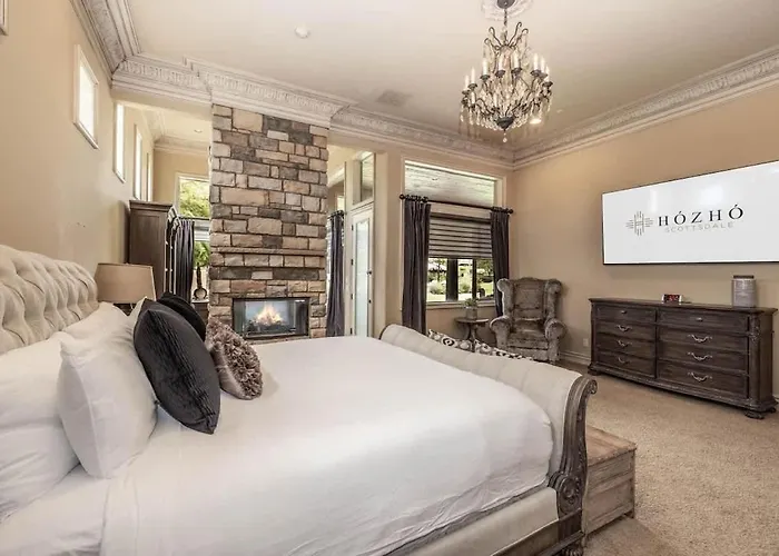 Hozho Estate On Cavedale Holiday home